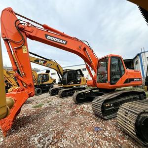 Excavatrice sur chenilles Doosan DH225LC-7 de 22,5 tonnes pour travaux lourds |   Moteur Isuzu d'origine |   Faible nombre d'heures de fonctionnement |   Roulement de boîte de vitesses |   <span class=keywords><strong>Occasion</strong></span> - D'<span class=keywords><strong>occasion</strong></span> - Product Image 4