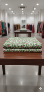 Tela de Algodón Peinado, Ligera, Transpirable, Ecológica y Orgánica, con Estampado Floral Verde, para Vestidos de Niñas - Product Image 3