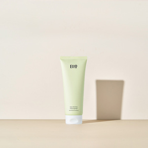 Nettoyant visage pour peaux grasses à la nicotinamide et aux acides aminés, 120 ml - Product Image 1