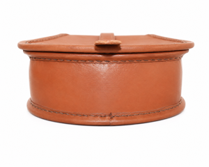 Bolsa de Cuero Medieval para Obsequios, Bolsa de Cinturón Histórica para Peregrinos, Cruzados, Vikingos, Renacimiento, LARP y Reenactment - Hecha a Mano 15x20x6cm - Product Image 4