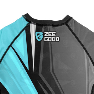 Camiseta de compresión (Rash Guard) de manga corta para MMA y BJJ, hecha a medida con logo personalizado por sublimación, tela de Spandex/Nylon de 220 g/m² - Product Image 4