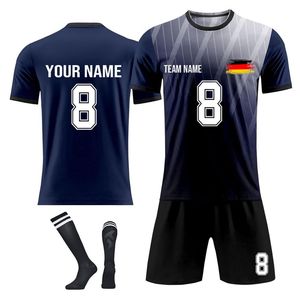 Maillots de football de sublimation haute qualité en tissu mesh respirant, designs personnalisés, kits de football unisexes légers à manches courtes - Product Image 4