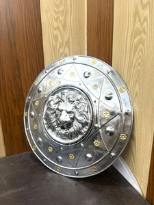 Escudo Metálico con Cabeza de León Medieval, Diseño de León en Relieve Plateado Antiguo, Arte Decorativo de Pared Metálico Vintage para Decoración del Hogar - Product Image 2