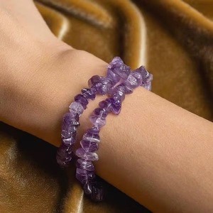 Bracelet en Cristal Dynamique Fait Main, Pierres Naturelles d'Améthyste et de Quartz, Bijou Tendance pour la Guérison et la Méditation - Vente Flash - Product Image 2