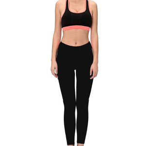 Nouvel ensemble de yoga réversible pour femmes, grande taille, séchage rapide, deux pièces, couleur unie, haute qualité, personnalisable, vêtements de fitness fabriqués au Pakistan - Product Image 4