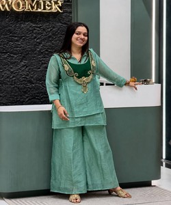 <b>Women</b> Silk Vintage Traditional Ankle-Length Quick Dry <b>Kurta</b> Set Regular Fit Green Ethnic Wear India Pakistan Casual 86548 - Product Image 1
