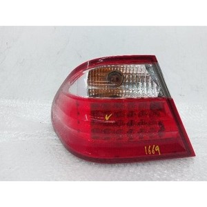 Conjunto de Faro Trasero Izquierdo para CLK 1997-2003, Usado, OEM BZ133B0RE4, Modelos CLK A208/C208 Facelift, 220x400x620mm - Product Image 1