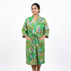 Kimono Boho de Algodón con Estampado Floral Verde |   Bata de dormir de manga larga con cuello en V para mujer |   Bata de Alta Calidad Hecha a Mano con Estampado Exclusivo - Product Image 2