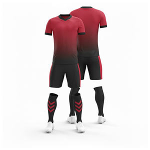 Maillot de football imprimé numériquement |   Tailles pour hommes, femmes et jeunes |   Vêtements de sport légers à séchage rapide en gros - Product Image 1