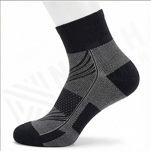 Ankle Socks Geometric Pattern Breathable Polyester Spandex Running Sports Socks for Adults Summer Use - Product Image 3