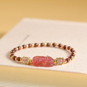 Wholesale Natural <b>Crystal</b> Garnet Strawberry <b>Crystal</b> Pixiu <b>Bracelet</b> New Chinese Simple Style Popular <b>Crystal</b> <b>Bracelets</b> <b>Bangles</b> - Product Image 2