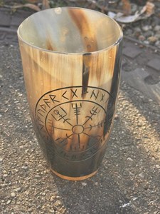 Taza de cuerno de búfalo hecha a mano estilo americano |   Vaso Ecológico a Prueba de Fugas para Cerveza, Vino y Hidromiel |   Regalo Empresarial con Empaque Personalizado - Product Image 6