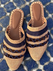 Sandales en raphia faites à la main : mules tissées avec doublure en cuir - Product Image 2