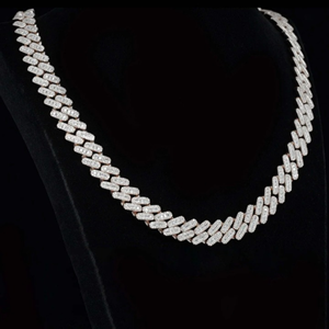 Collier en argent sterling 925 plaqué or rose, avec maillons cubains glacés de 20 mm, serti de moissanite taille brillant, qualité supérieure, personnalisable - Product Image 2