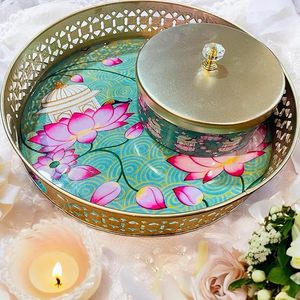 Ensemble de plateaux décoratifs en métal artisanal avec motif animalier, style bohème, forme ronde, pour l'occasion Diwali, lot de 2 pots - Product Image 5