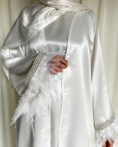 Diseño de Abaya para Boda con Hermoso Trabajo en la Cola, Abaya con Cuentas Katdana, Ideal para Fiestas y Bodas, Nuevas Colecciones 2026 - Product Image 4