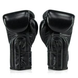 Guantes de Boxeo Negros Fairtex de Alta Calidad, 100% Cuero Genuino, Hechos a Medida, Agarre Antideslizante, Modelo Glory - Product Image 4
