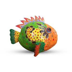 Sculpture de poisson en noix de coco audacieuse style Picasso, peinte à la main, en bois, décoration artistique de table, couleur personnalisable, décoration suspendue - Product Image 1