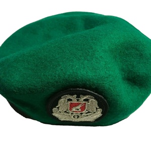 Exigence personnalisée en gros Vintage 100% laine hommes et femmes hiver albanais bérets chapeaux - Product Image 1