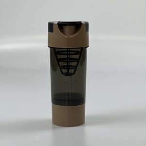 Botella Multimaterial de 600 ml con Infusor de Té, Impermeable, Ecológica, Diseño Minimalista para Gimnasio, Camping, Senderismo y Deportes - Product Image 1