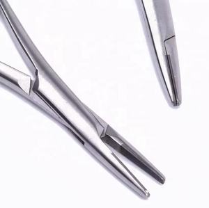 Instruments d'orthodontie dentaire Mathieu Plier Mathieu Porte-aiguille doré - Product Image 2