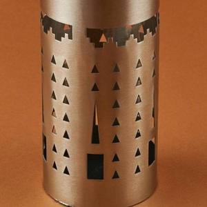 En gros, Brûleur de Bakhoor et Oud Saoudien en métal noir mat, style Mabkhara moderne avec filigrane Skyline, pour Majlis et Dakhoon - Product Image 3