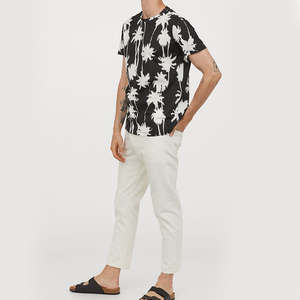 Camiseta de secado rápido para hombre, ligera, con control de humedad, adecuada para gráficos personalizados y ropa deportiva. - Product Image 3