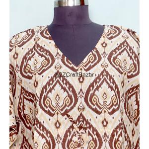 Robe longue kaftan moulante en coton indien faite à la main, écologique, à col en V et motif floral, pour mamans - Tenue décontractée, de plage ou de nuit - Product Image 2