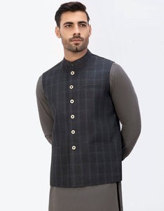 Shalwar Kameez pour hommes, vêtements traditionnels de qualité supérieure, tissu doux et respirant, coupe confortable et décontractée pour un usage quotidien - Product Image 2