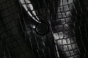 เสื้อแจ็คเก็ตมอเตอร์ไซค์ผู้หญิงแบบครอป แขนยาว สำหรับฤดูหนาว ระบายอากาศได้ดี ทำจากหนัง PU  แบบเบลเซอร์  ปิดด้วยซิป  หนังวัว  บุขนแกะ - Product Image 6