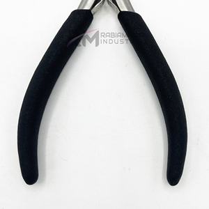 Pinza para extensiones de cabello RMI Shin Gold Plasma Tip y Black Shin Grip, diseño personalizado disponible. - Product Image 6