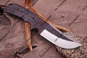 Couteau utilitaire EDC à lame fixe en acier au carbone UA Supplies 1095, pleine longueur, martelé à la main, qualité industrielle, 8 pouces, pour l'extérieur - Product Image 4