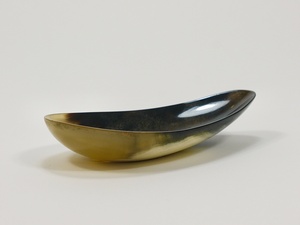 Cuenco Ovalado Premium de Cuerno Natural, Diseño Artesanal, Cuenco Decorativo para Servir y para Ensaladas, para Decoración del Hogar y Exhibición en Mesa - Product Image 3