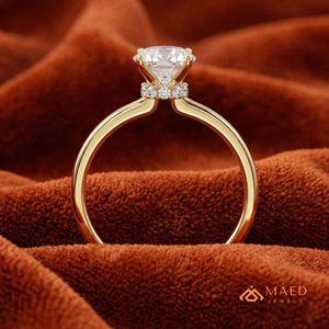 แหวนเพชรโมอิสซาไนต์ทรงรีชุบทอง 18K สำหรับผู้หญิง สัญชาติอเมริกัน - Product Image 4