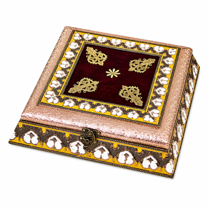 Boîte à fruits secs en bois antique avec motif en croix |   Boîte de rangement décorative artisanale - Product Image 1