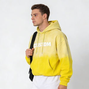 Sweat-shirts à capuche décontractés pour hommes en tissu doux jaune avec impression de lettres personnalisées et effet tie-dye, pour un style streetwear quotidien - Product Image 3