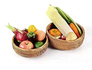 Bol à fruits en rotin poli fait main - Léger et compatible lave-vaisselle pour usage domestique - Product Image 5