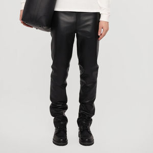 กางเกงหนังลำลองผู้ชาย ทรงเข้ารูป สีพื้น เอวสูงปานกลาง น้ำหนักเบา กันน้ำ ระบายอากาศได้ดี สำหรับฤดูหนาวและฤดูใบไม้ร่วง ผลิตในปากีสถาน - Product Image 2