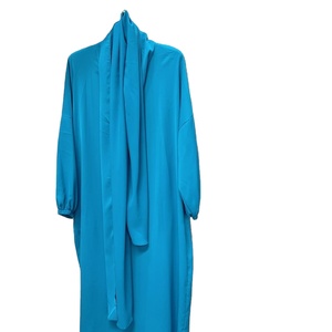 Winter Ready Thick Modest Abaya Hoodie para mujer con una sudadera cálida de longitud completa con forro polar suave - Product Image 1