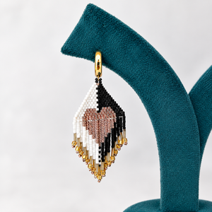 Pendientes Colgantes Boho de Aro Dorado con Borlas de Cuentas Hechas a Mano y Diseño de Corazón para Fiesta, para Mujer - Product Image 2