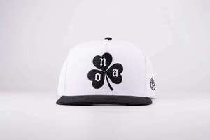 <b>White</b> 6-Panel Snapback Cap <b>Black</b> Clover Embroidery Flat Brim Breathable Waterproof Satin Unisex Hip Hop Street Style Casual <b>Hat</b> - Product Image 2