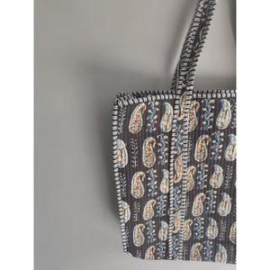 Sac fourre-tout bohème en coton à rayures et motifs floraux, poignée souple, fermeture éclair et fermoir, sac à dos unisexe antivol, capacité 20-35L - Product Image 2