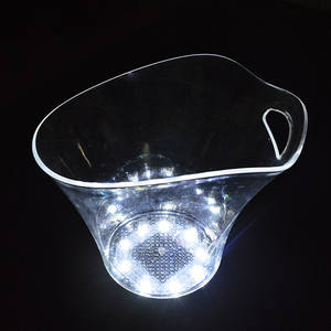 دلو ثلج كهربائي قابل لإعادة الشحن بسعة 5.5 لتر مصنوع من البلاستيك الشفاف بتصميم بسيط للحفلات - Product Image 6