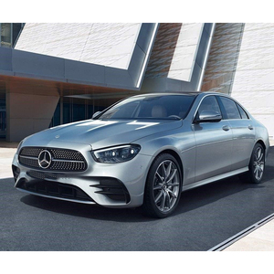 Voiture de luxe d'occasion de haute qualité, maniabilité fluide, Mercedes Classe E d'occasion et caractéristiques de confort premium - Product Image 3