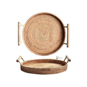 Ensemble de 3 plateaux de service portables en rotin abstrait, design personnalisé, forme ronde, matériau écologique pour café - Product Image 1