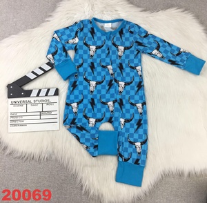 RTS ホットセール 西部風カウプリント 竹製ジッパー付きロンパースセット 可愛い新生児用ロンパース ベビー服 キッズ服 - Product Image 2