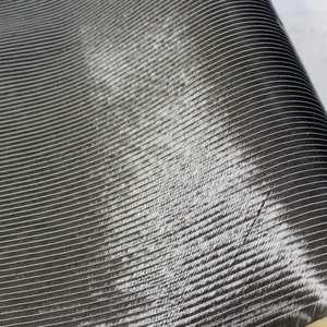 Fibre de carbone tissée multidirectionnelle symétrique à module élevé pour l'industrie des pièces de bateaux - Product Image 1