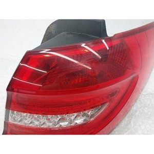 Luz Trasera Derecha Usada Clase B A2468200664 - Product Image 5