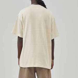 T-shirts surdimensionnés pour hommes, coupe ample, très tendance, avec logo personnalisé imprimé, dernier design, respirants, 100% coton. - Product Image 4