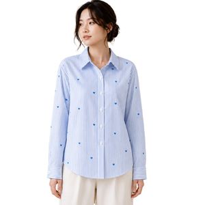Camisa de Mujer a Rayas Blancas y Azul Claro, con Botones, Manga Larga, Blusa de Algodón, Bordado de Corazón, Corte Holgado, Estilo Casual, Talla Grande - Product Image 1